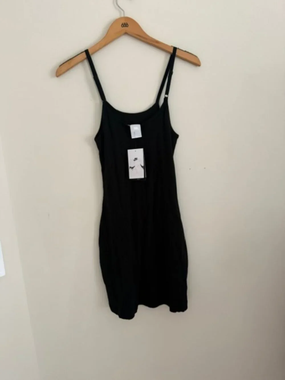 Nike Essentails ribbed dress NWT